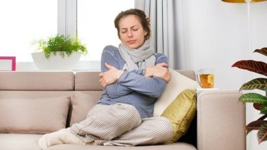 Những nguyên nhân gây nên hiện tượng ớn lạnh đột ngột | Medlatec